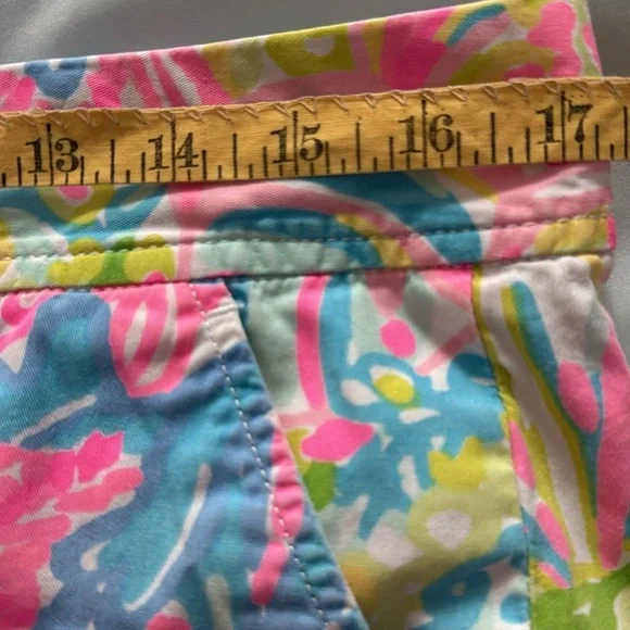Lilly Pulitzer Multicolor Floral Print Shorts - Picture 9 of 11